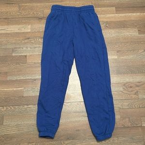 BLUE SWEATPANTS